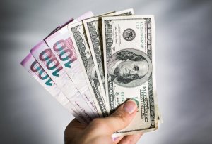 Mərkəzi Bank dollarla bağlı açıqlama yaydı