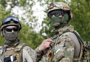 Ukraynanın xüsusi təyinatlıları Rusiya ordusunun hərbi karvanını məhv edib - FOTO
