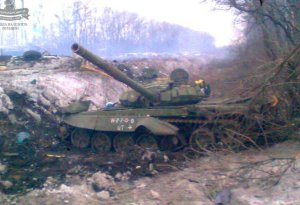 Meşəlik ərazidə hücuma hazırlaşan rus tanklarının vurulma anı