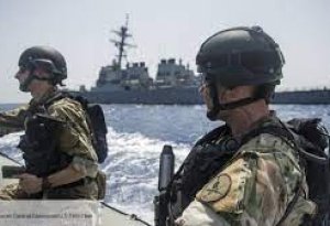 Российские военные задержали в Черном море турецких моряков