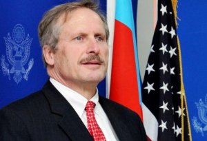 Американский дипломат: почему Азербайджан не обращается к компаниям США для восстановления Карабаха?