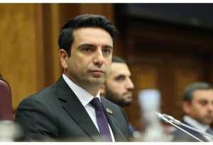Ermənistan parlamentinin sədri sərhəddə itki verdiklərini etiraf edib