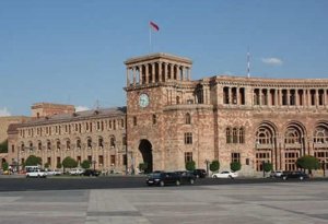 Ermənistanda azərbaycanlılara pasport verilə bilər?