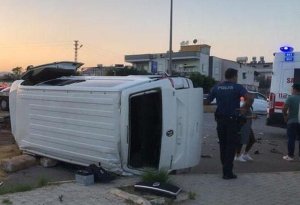 Məktəb avtobusu qəzaya düşdü: 7 nəfər yaralandı - VİDEO
