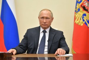 Putin yüksək vəzifəli məmuru vəzifəsindən azad edib