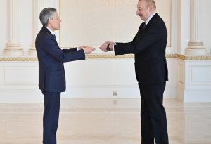Prezident İlham Əliyev San-Marinonun yeni səfirinin etimadnaməsini qəbul edib