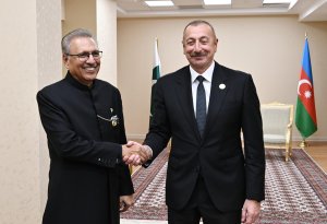 Pakistan Prezidenti İlham Əliyevi və Azərbaycan xalqını təbrik edib