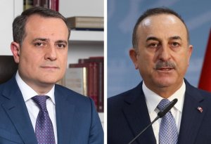 Ceyhun Bayramov və Mövlud Çavuşoğlu danışdı