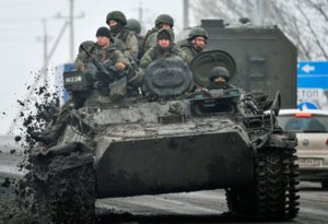 Donetskə bir gecədə 60 hücum həyata keçirildi