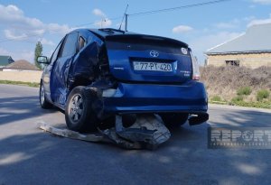 Kürdəmirdə iki avtomobil toqquşub, 3 nəfər yaralanıb
