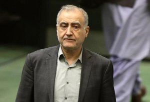 İranda nazirlərin deputatlara rüşvət verdiyini iddia edən şəxsə cinayət işi açılıb
