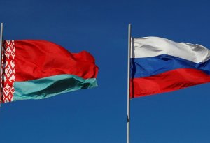 Rusiya və Belarus arasında hərbi əməkdaşlığa dair saziş imzalanıb
