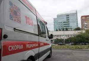 Moskvada kişi 25-ci mərtəbənin pəncərəsindən yıxılıb