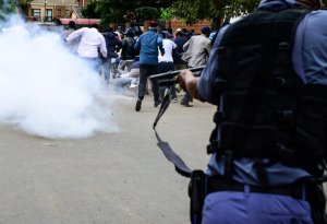 Cənubi Afrikada polislə atışmada 18 nəfər ölüb