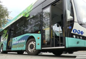 Bakıda ilk elektrik mühərrikli avtobusla sərnişin daşınır - VİDEO