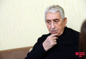 Xalq artisti Arif Babayevin halı pisləşdi