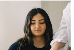 Tələbə qız yataqxanada faciəvi şəkildə öldü - FOTO