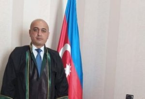 Azərbaycanda tanınmış vəkil vəfat etdi