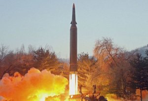 Şimali Koreya raket buraxdı