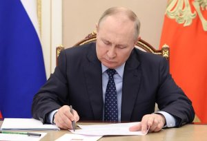 Putin kreditlərlə bağlı fərman imzaladı