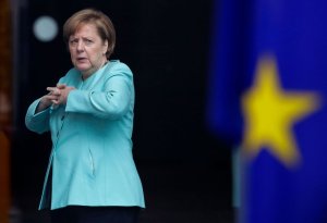 Merkel Almaniyada anlayışın olmamasına görə tənqid edib