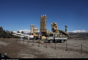 İran yeni hava hücumundan müdafiə və raketdən müdafiə sistemlərini təqdim edib