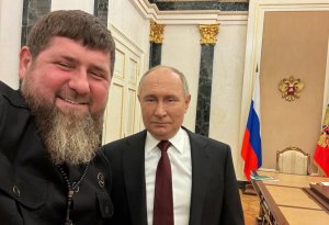Kadırov Putinlə fotosunu dərc edib