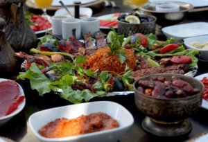 Restoranlarda iftar menyusu - qiymətlər açıqlandı