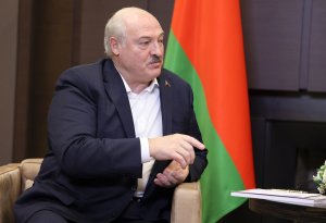Lukaşenko ABŞ-ın Ukraynaya yardımı haqqında danışıb