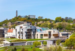 Şotlandiya parlamenti hökumətə etimadsızlıq təklifini rədd edib