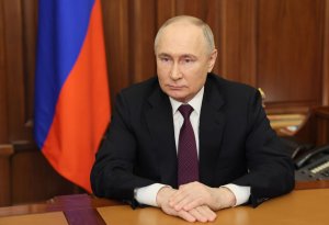 Putin Slovakiyanın baş naziri Fikoya sui-qəsd cəhdini dəhşətli adlandırıb