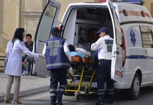 Yevlaxda faciə yaşandı:Qadın öldü,uşaqlar yaralandı