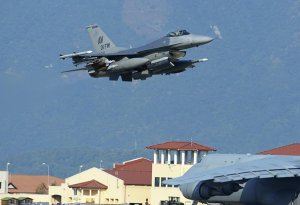 ABŞ və Türkiyə F-16-ların tədarükü üçün müqavilə imzalayıb