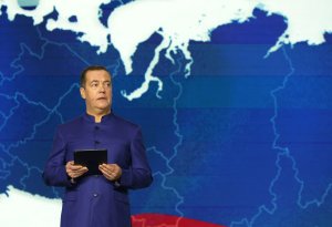 Medvedev Rusiyanın Qərbə hücumunu istisna edir