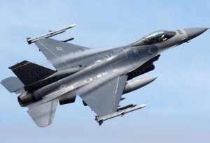 Ukrayna daha az F-16 alacaq