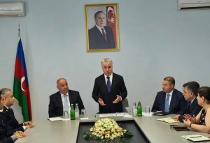 Zeynal Nağdəliyev yeni başçını kollektivə təqdim etdi