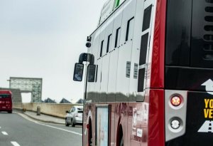 Avtobus sürücülərinin kobud qayda pozuntusuna yol verdikləri yol -VİDEO