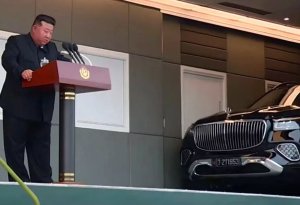 Kim Çen In 200 min dollar dəyərində lüks Mercedes Benz avtomobili alıb