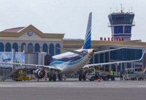 "Zəvvarlara görə Naxçıvan aeroportunda sıxlıq yaranıb" - AZAL