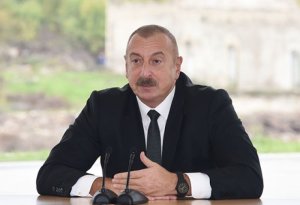 İlham Əliyev XVI BRİCS Sammitinin ilk plenar iclasında  iştirak edir