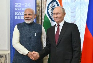 Modi Şoltza Putinlə görüşü barədə danışıb