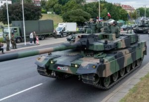 Cənubi Koreya tankları Kalininqradla sərhəddədir