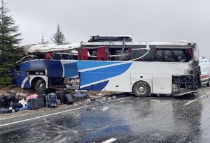 Türkiyədə sərnişin avtobusu aşdı- 1 ölü, 30 yaralı