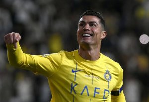 Ronaldo Yaxın Şərqin ən yaxşı futbolçusu seçildi