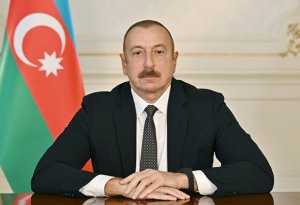 Surinam Prezidenti İlham Əliyevə      başsağlığı       verdi