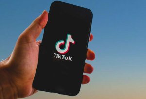 “TikTok”dan Ağ Evə ÇAĞIRIŞ