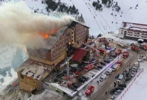 Türkiyədə hotel aşpazların səhlənkarlığına     görə     yanıbmış