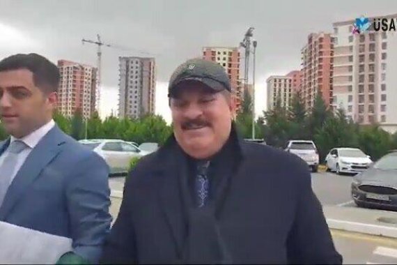 Ağadadaş Ağayev məhkəmədən kənarda nələr dedi? - VİDEO - FOTO