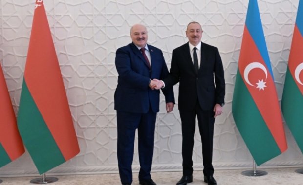 Prezidentlər “Caspian Agro” və “InterFood Azerbaijan” sərgiləri ilə tanış olublar
