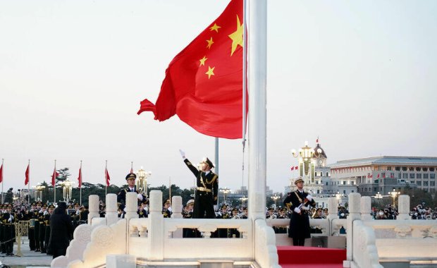 "Çin NATO-nun maraqlarına MEYDAN OXUYUR" -Yens Stoltenberq